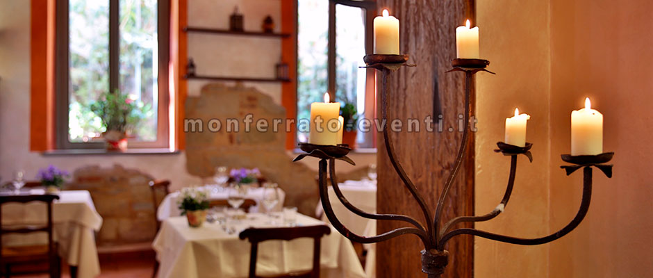Candelabro nella sala del ristorante la rocca di camagna monferrato