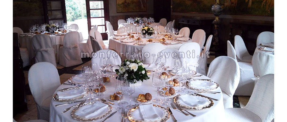 Matrimonio con tavoli rotondi alla villa gropella di valenza