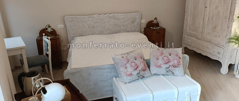 Dettaglio camera da letto nel BNB a camagna monferrato