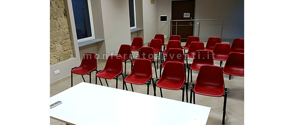 Sala per meeting aziendali in un clima tranquillo a camagna monferrato