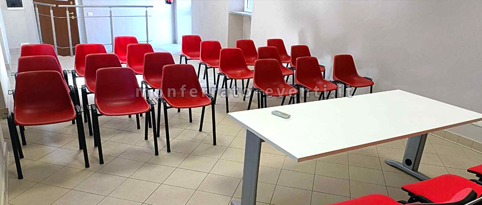Sala per meeting aziendali in un clima tranquillo a camagna monferrato