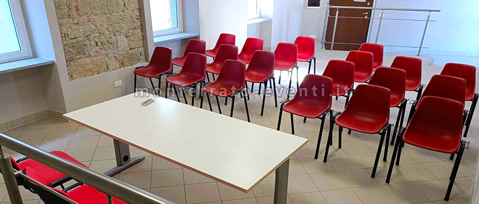 Sala per meeting aziendali in un clima tranquillo a camagna monferrato