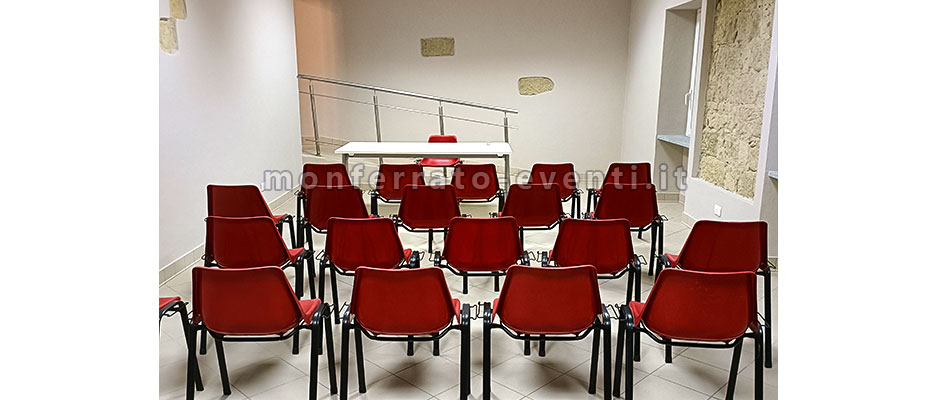 Sala per meeting aziendali in un clima tranquillo a camagna monferrato