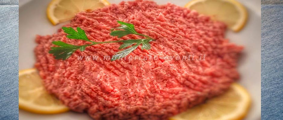 tipica carne cruda fresca piemontase