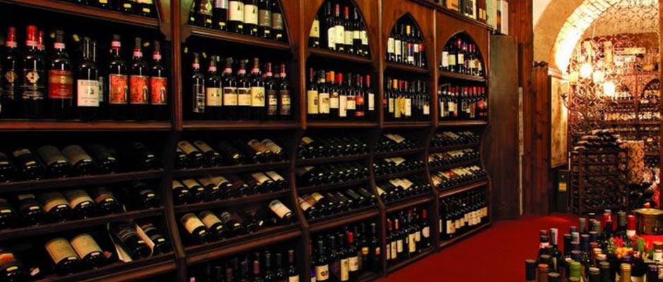 ENOTECA REGIONALE DEL MONFERRATO PIAZZA CASTELLO casale monferrato Grignolino Asti 
